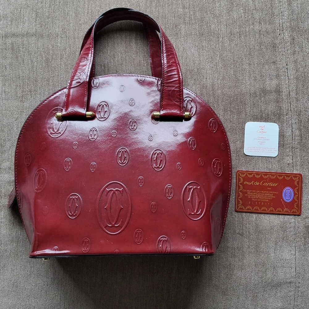Must De Cartier Paris Red Vintage Logo  handbag